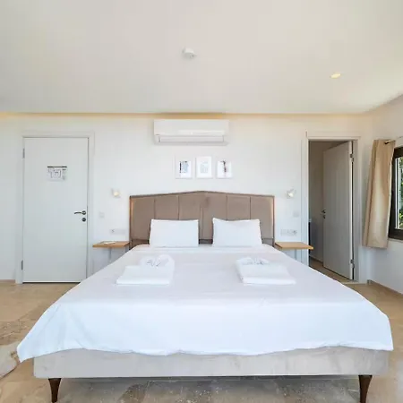 Vila Luxury Two Bedroom Seaview In Kalkan *
